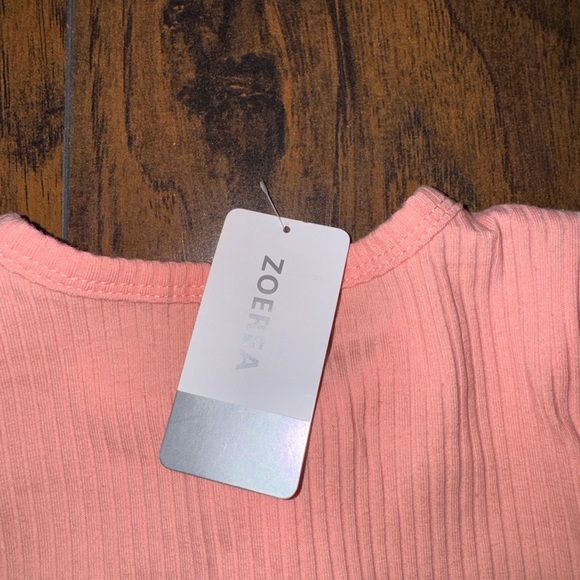 Zoerea Little Girls Bodysuit with Ruffles Sleeper 6-12M Open Feet & Hands NWT - Picture 3 of 4